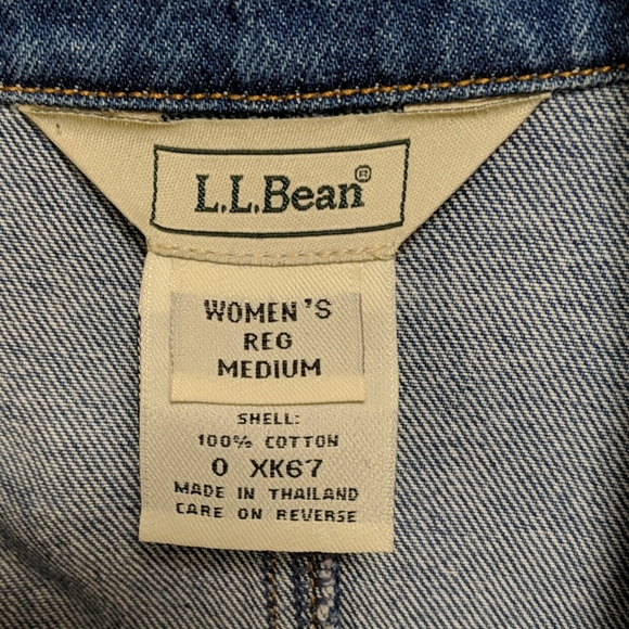 L.L. Bean, women's denim pea coat. Sz M - Picture 2 of 3